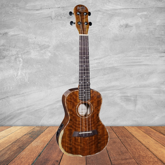 Barnes & Mullins BMUK5CE Concert Walnut Ukulele with Pickup & Backpack Case