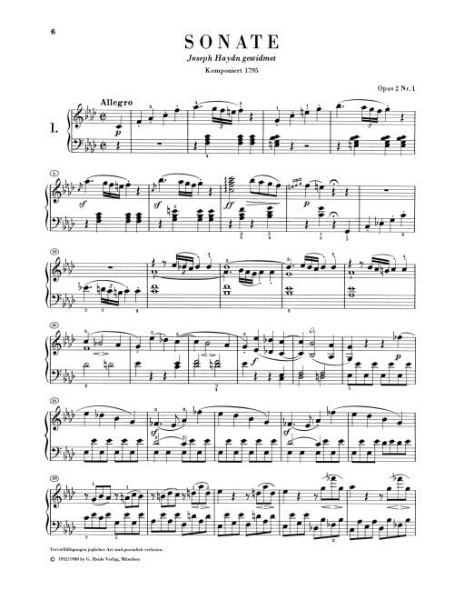 Beethoven - Piano Sonatas Book 1 Urtext Edition & Keyboard
