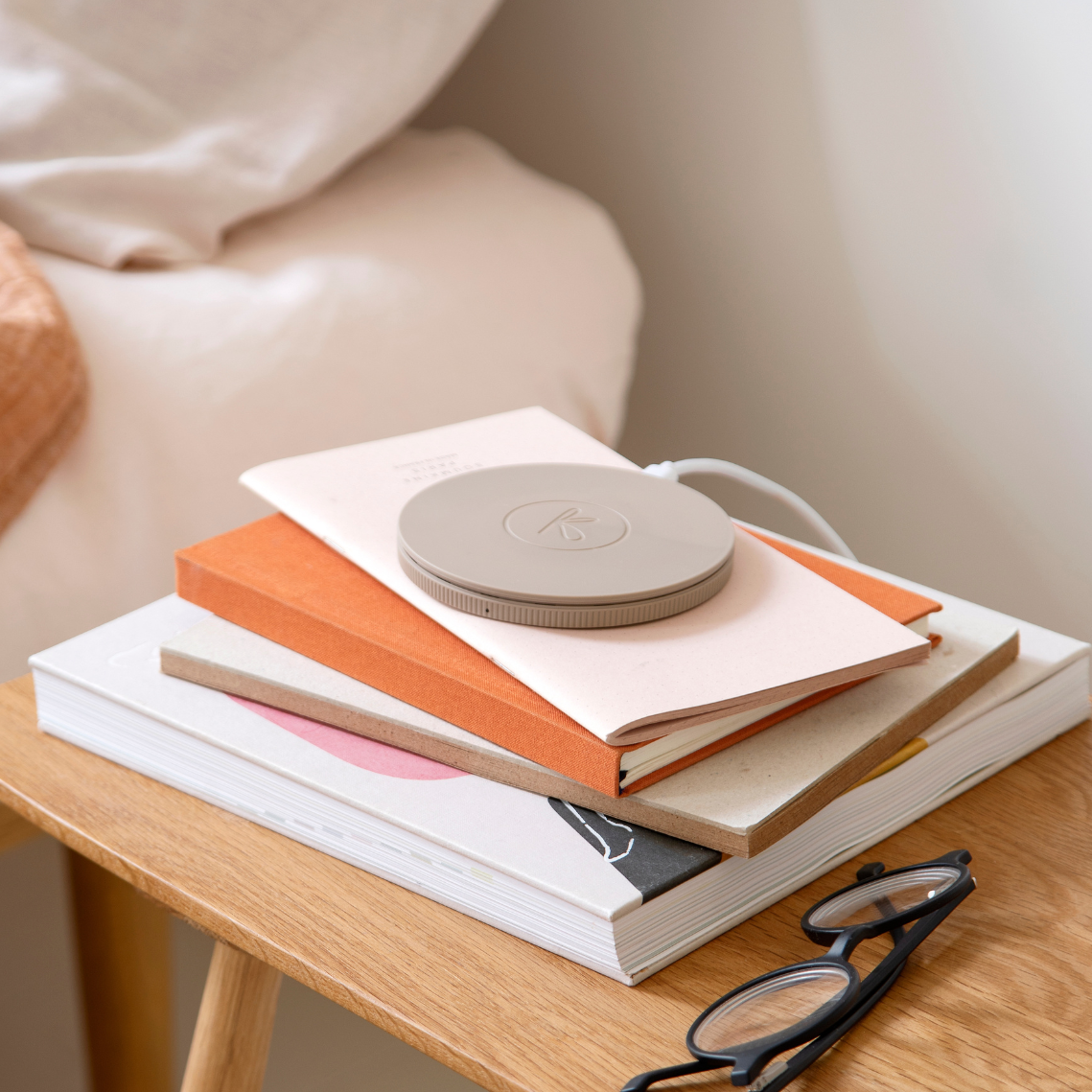 Kreafunk Wicharge 3 Wireless Qi Charger 15W - Ivory Sand