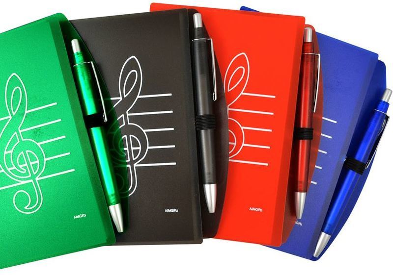 TREBLE CLEF NOTEPAD & PEN GREEN