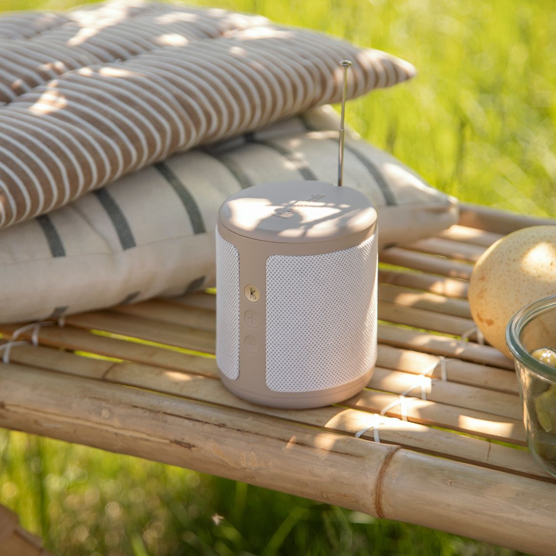 Kreafunk Dabbie Dab+/Fm Radio W/ Bluetooth - Ivory Sand