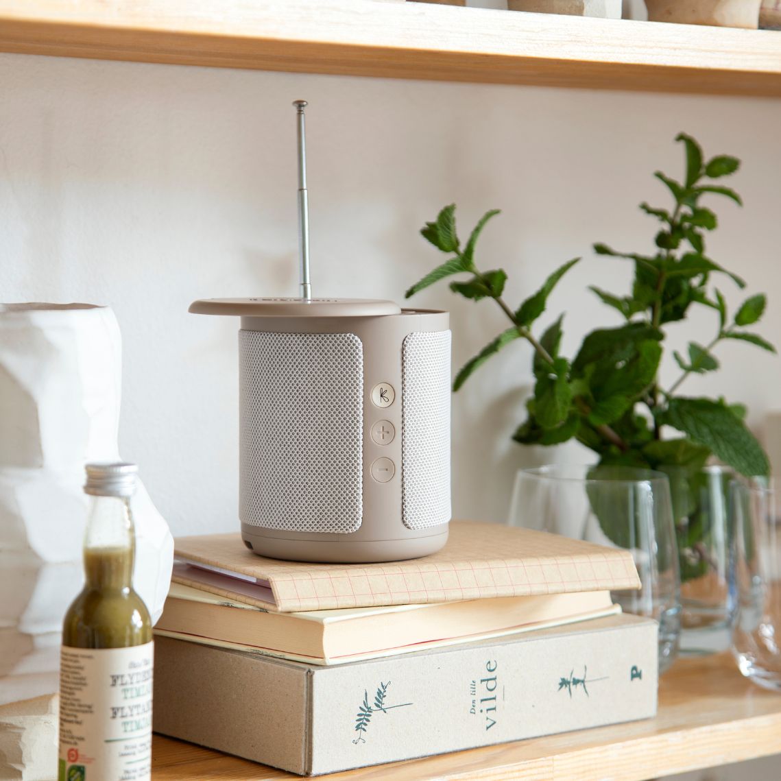 Kreafunk Dabbie Dab+/Fm Radio W/ Bluetooth - Ivory Sand