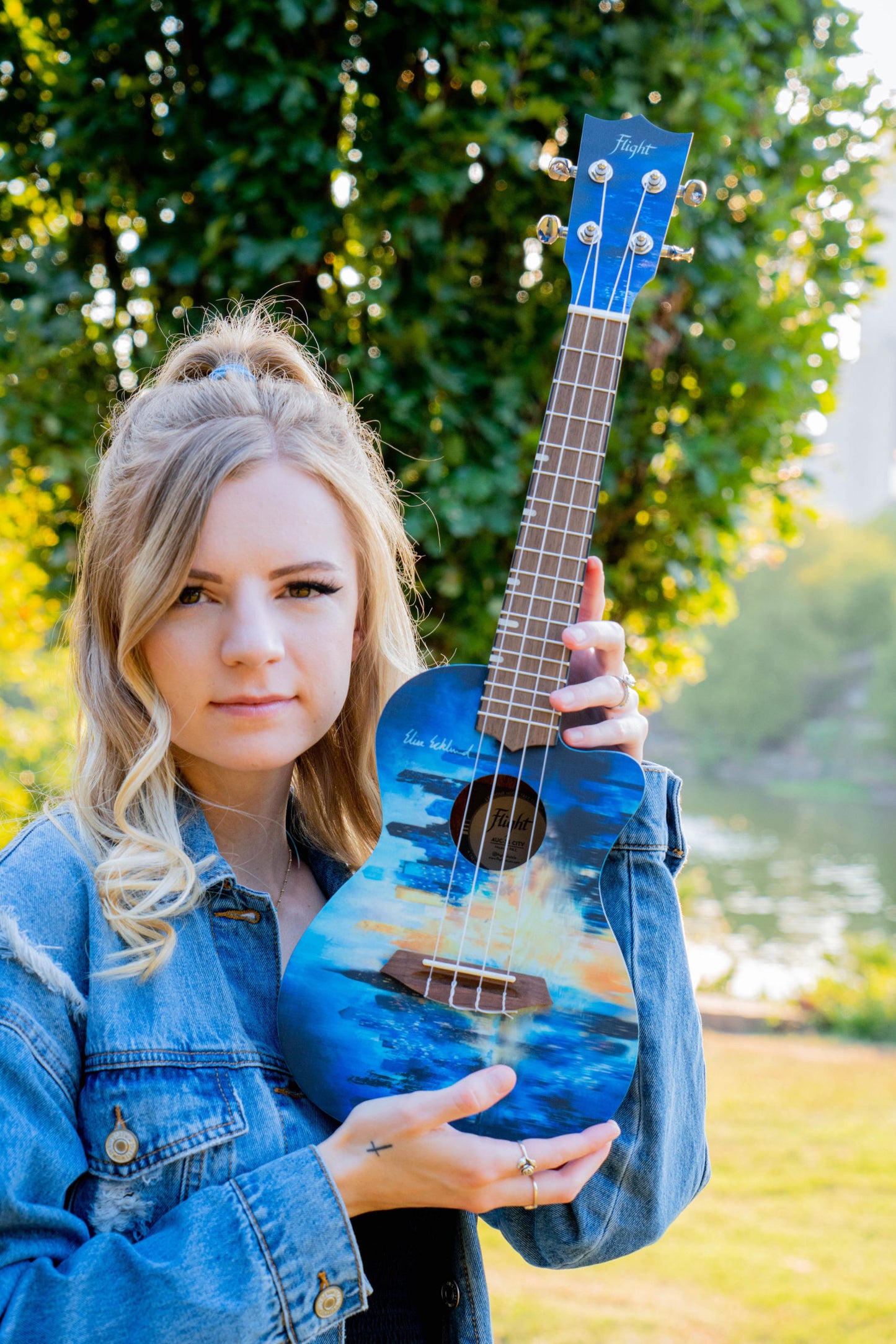 Flight Elise Ecklund Signature Concert Ukulele with Padded Gig Bag