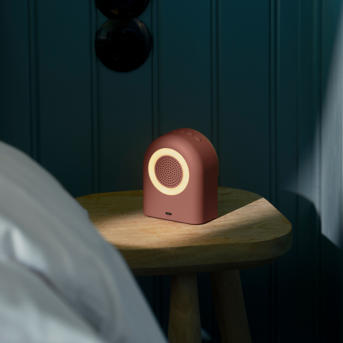 Kreafunk Ivy Alarm Clock W/ Bluetooth Speaker - Terracotta