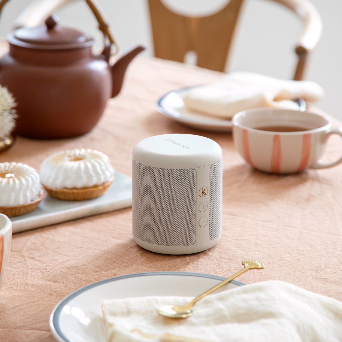 Kreafunk Karl Bluetooth Speaker - Soft White