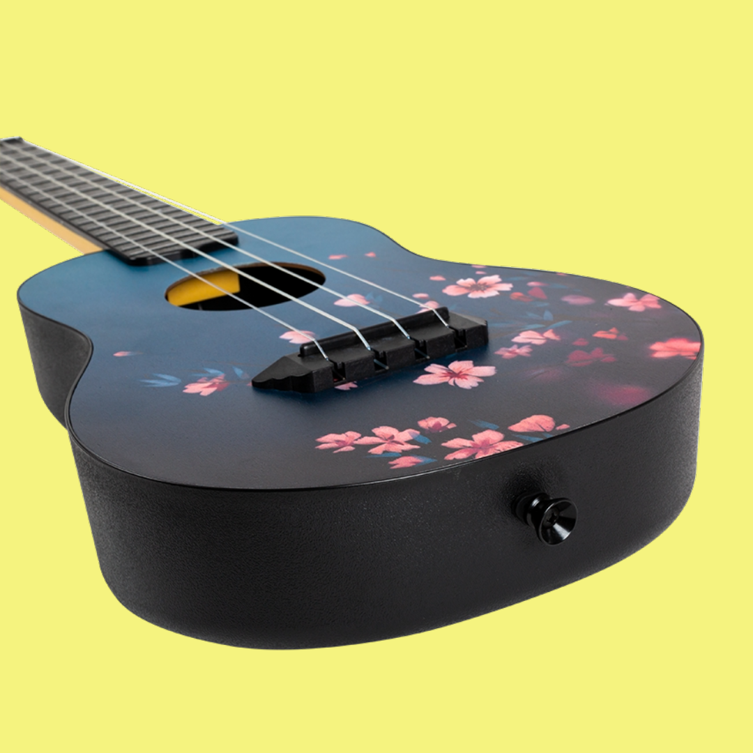 Flight TUC-32 Sakura Travel Concert Ukulele with Gig Bag