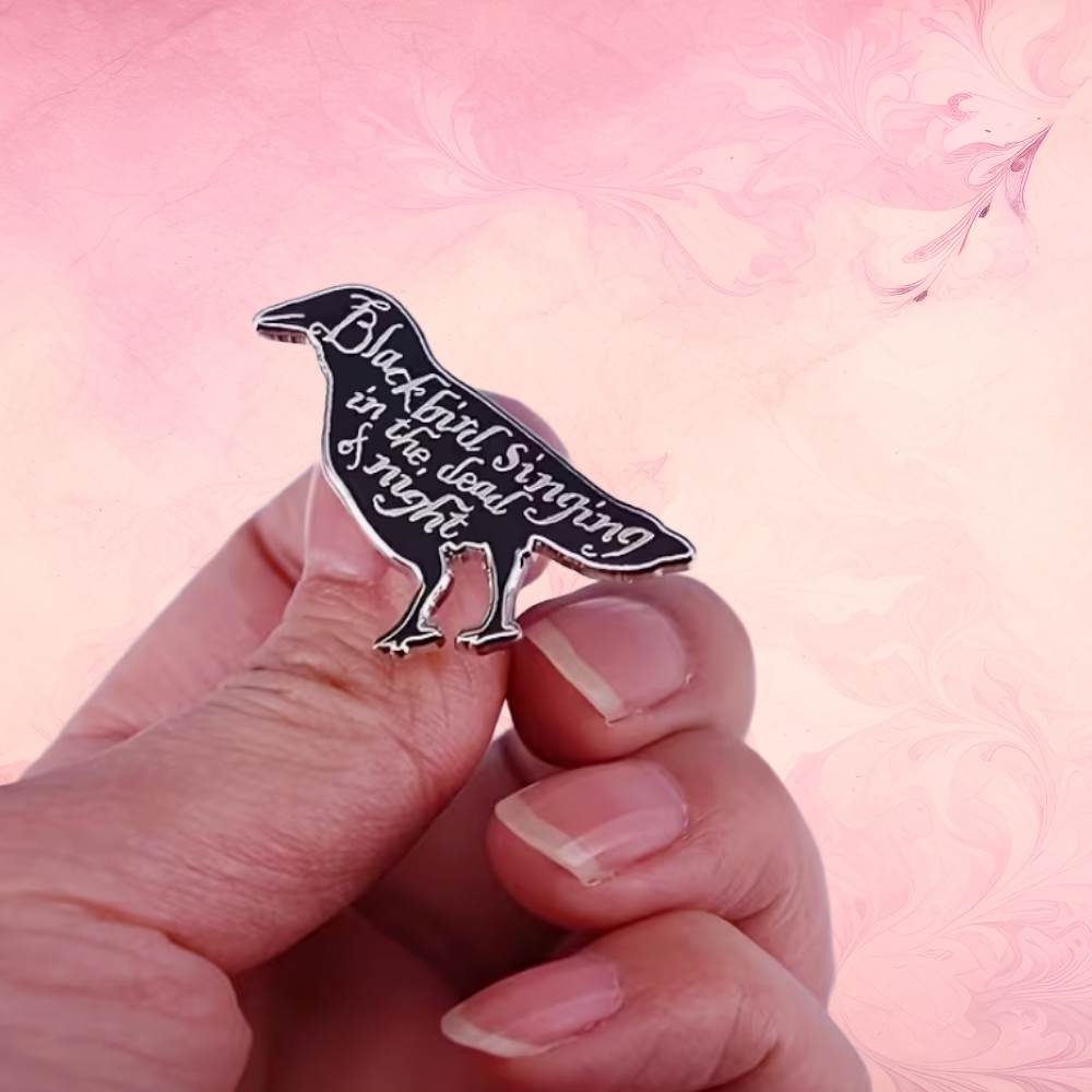 Blackbird Singing Enamel Pin -2.5cm x 3.0cm