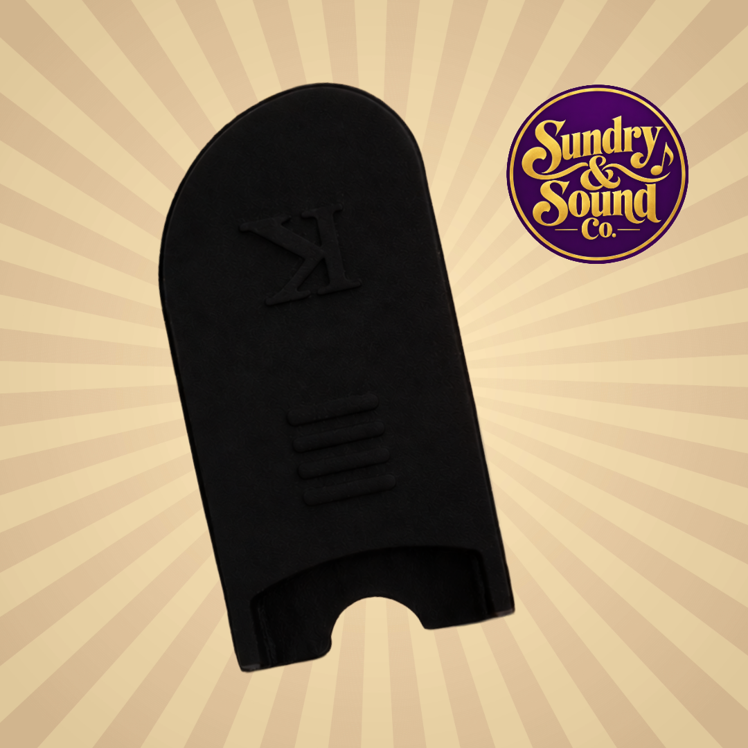 Sundry & Sound Co - Silicone Saxophone Thumb Rest (Black)
