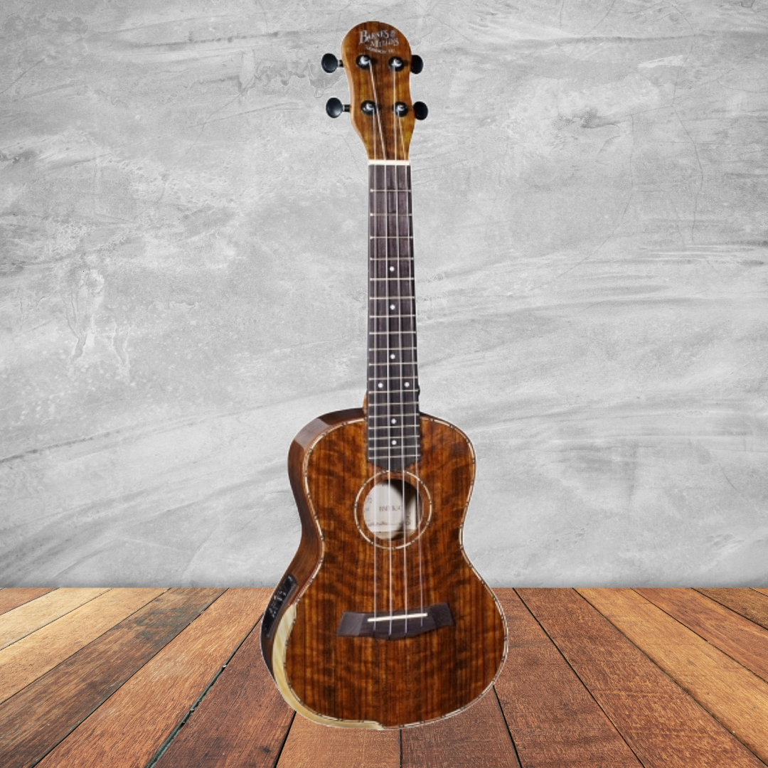 Barnes & Mullins BMUK5CE Concert Walnut Ukulele with Pickup & Premium Backpack Case