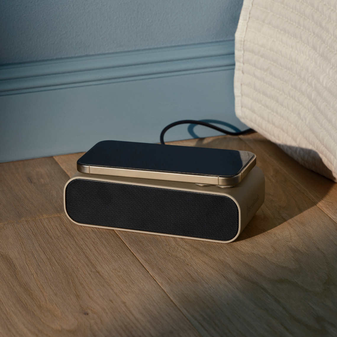Kreafunk Wakie Alarm Clock Qi Charger + Bluetooth - Ivory Sand