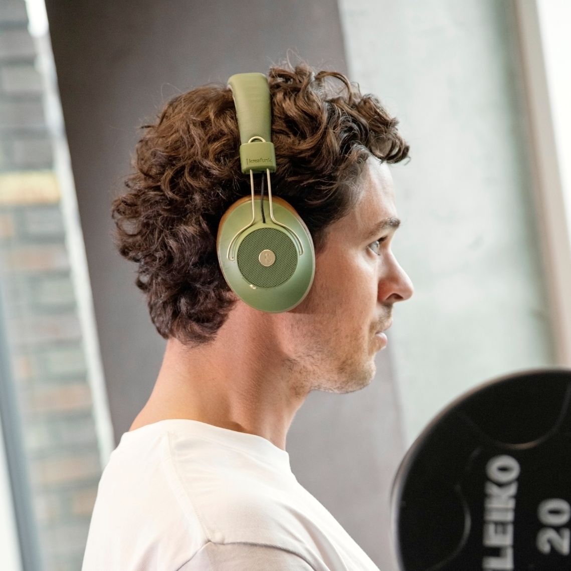 Kreafunk Abeat Qi Bluetooth Headphones W/ Anc - Urban Green