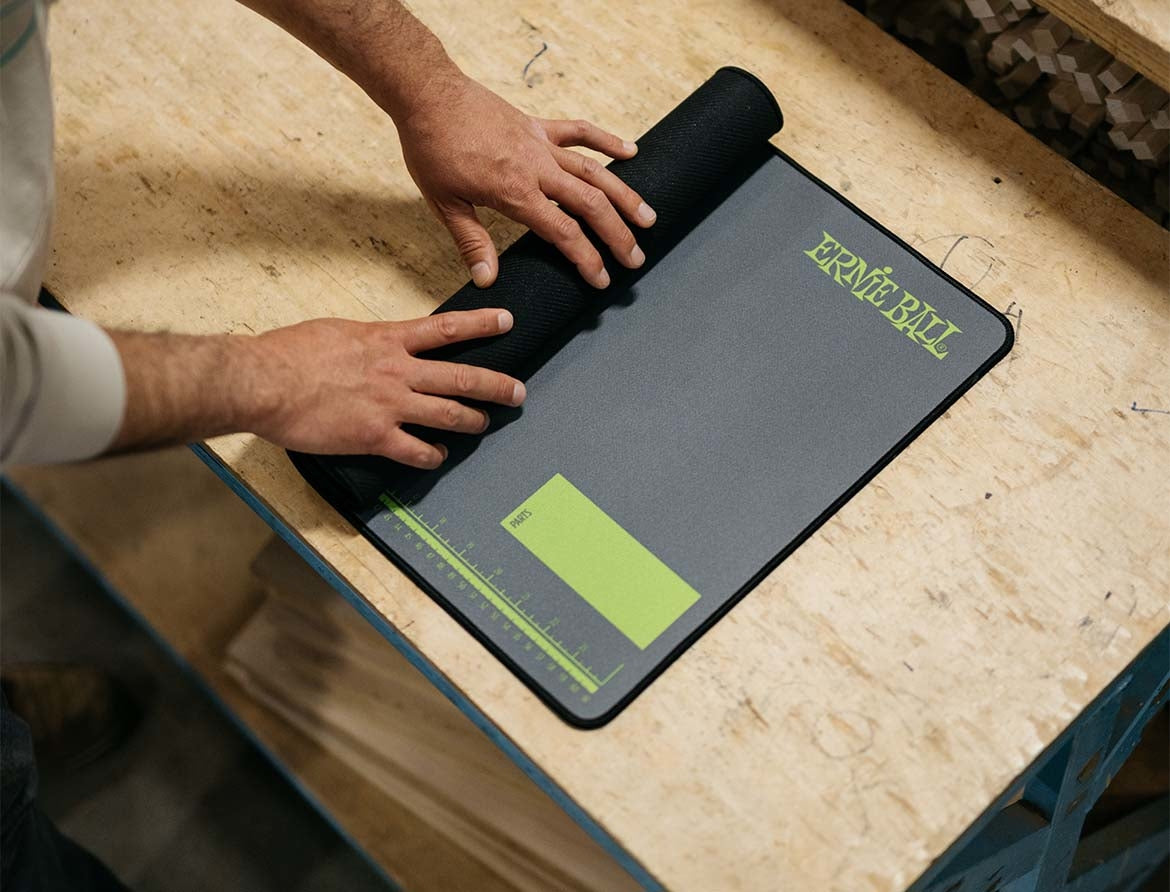 Ernie Ball - Instrument Maintenance Techmat